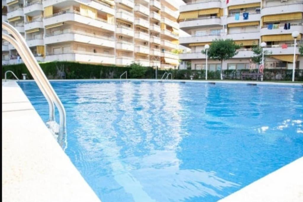 Apartamento En Salou Con 3 Piscinas Junto A Port Aventura Ngoại thất bức ảnh