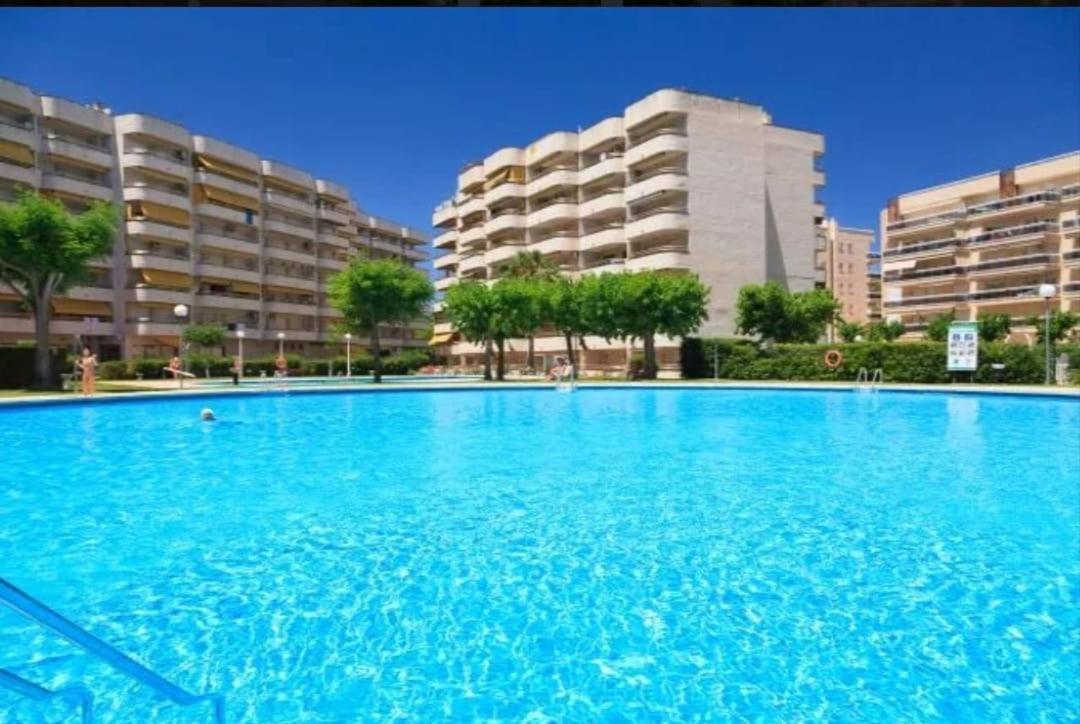 Apartamento En Salou Con 3 Piscinas Junto A Port Aventura Ngoại thất bức ảnh