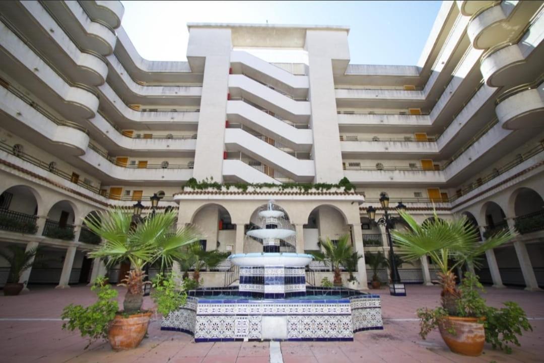 Apartamento En Salou Con 3 Piscinas Junto A Port Aventura Ngoại thất bức ảnh